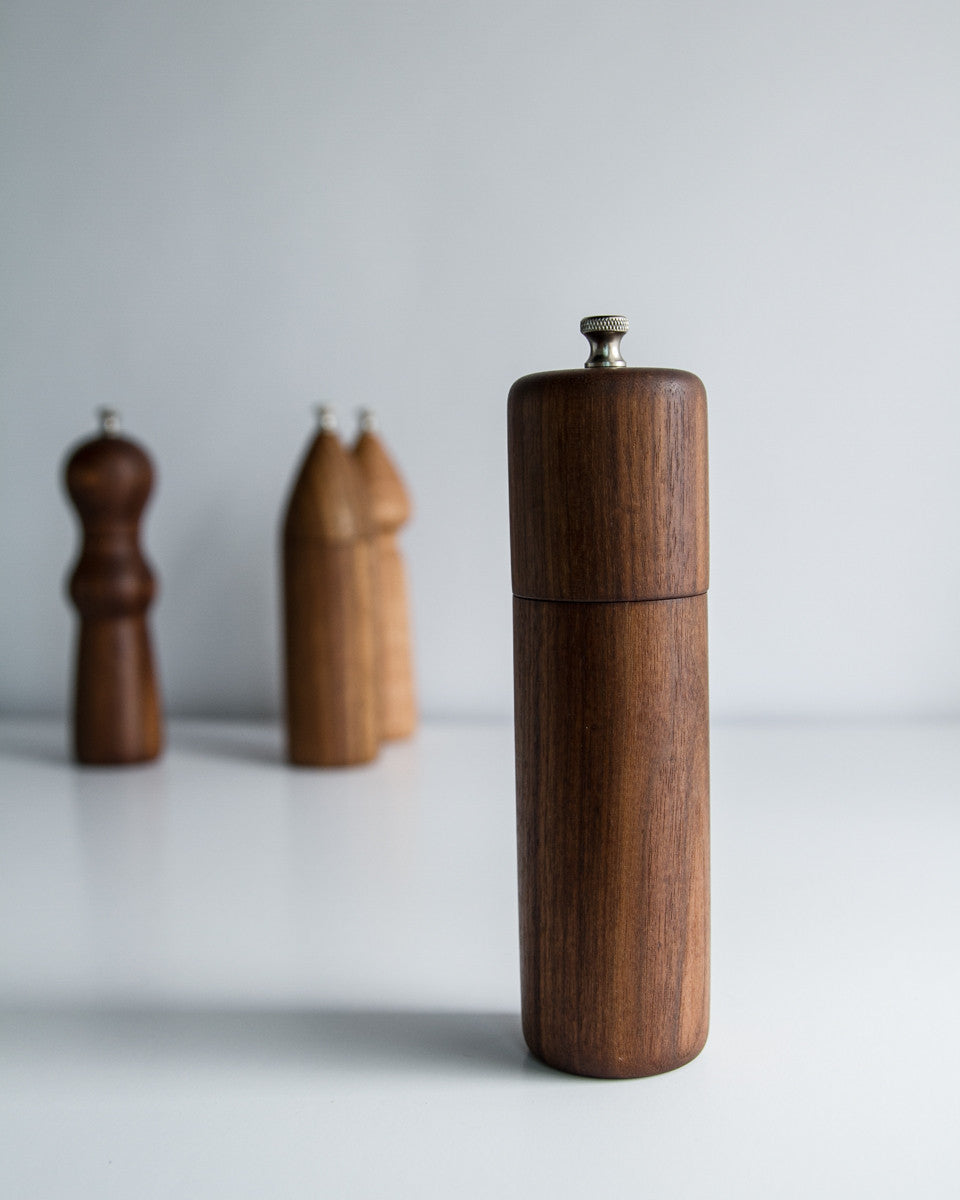 De Jong Co. Butler Pepper Mill